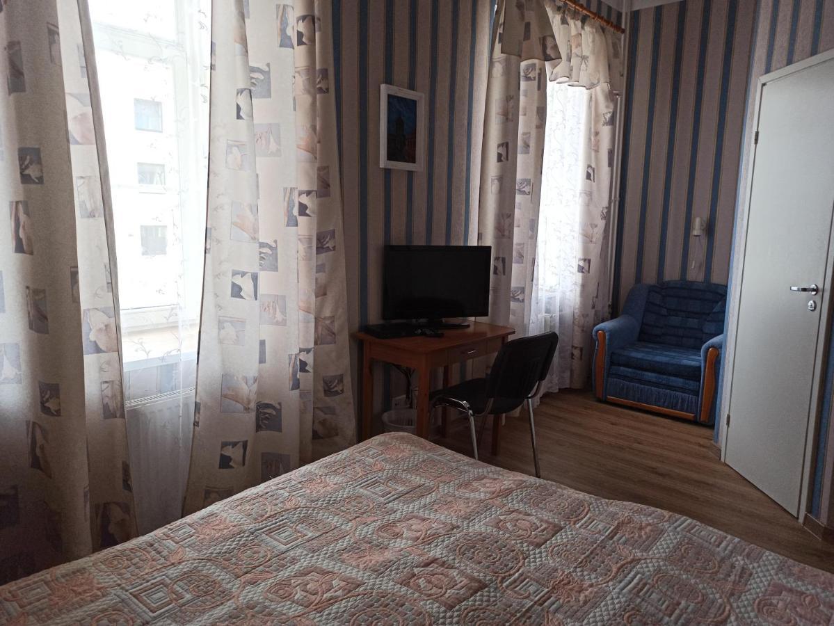 Central Hotel Narva Esterno foto