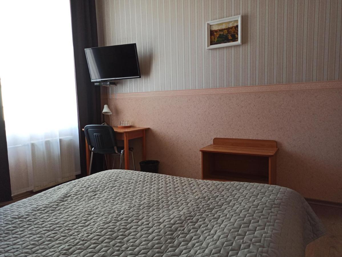 Central Hotel Narva Esterno foto